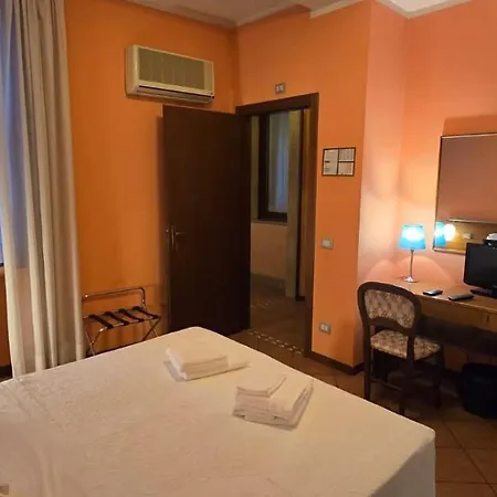 Cavour 2* Verona
